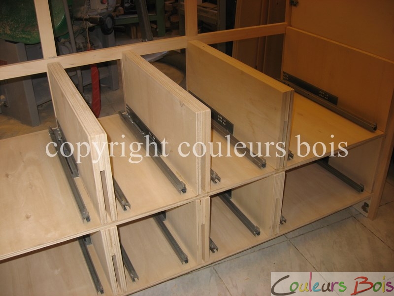 fabrication armoire enfant en bois massif vue 1