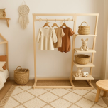 Dressing Montessori sur mesure en bois massif