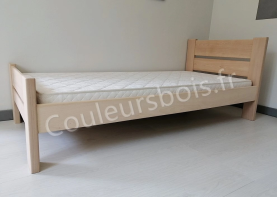 Lit enfant artisanal en bois de hêtre massif