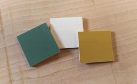 Petits échantillons de couleurs de laques Mathy by Bols